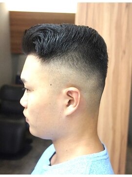 バーバーショップボヤージュ(BARBER SHOP VOYAGE) スキンフェード