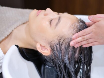 アヴァンセスパスリードット(Avance Spa three.)の写真
