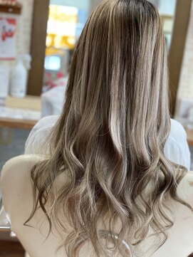 ケーアールツーエス 鳳店(KR2S) ＃ハイライト#バレイヤージュ#髪質改善#KR2S鳳