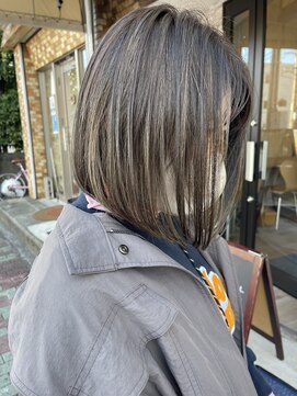 アメリア(Ameria) ハイライトボブ