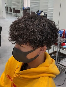 オーシャントーキョー 仙台(OCEAN TOKYO) 波巻きマッシュ/刈り上げ/2ブロック/波巻きパーマ