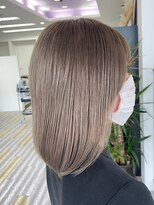 アフューズバイストゥー(Vfuse by StueW)&nbsp;艶髪プラチナブロンド［岡山][倉敷][水島］