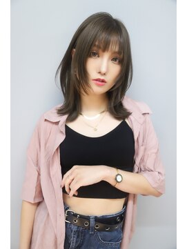 オズ 郡山桑野店(OZ) 大人カジュアルなレイヤースタイル