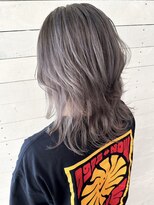 ルノン シェリー(LUNON cheliy)&nbsp;Wカラー/シルバー/ブリーチカラー/ホワイト/ウルフカット