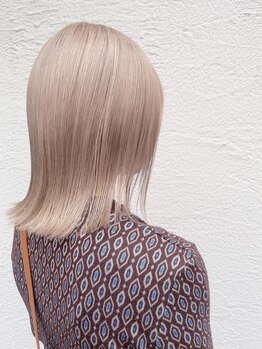 ジィップクリニカ(Zip clinica)の写真/ダメージを抑えた薬剤で透明感のある旬のトレンドカラーをご提供*お客様の理想の髪色を叶えます♪