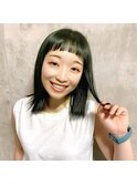 カジュアルオン眉ボブ