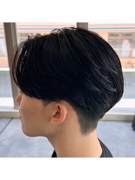 バース 河原町店(BIRTH) 韓国風センターパート/刈り上げ/ツーブロック/韓国ヘア