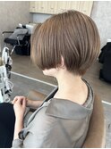 ハンサムショート × ミルクティーベージュ