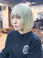 ライズ バイ レボ 柏店(RISE by REVO)&nbsp;レイヤーボブ/ハイトーン/ホワイトベージュ