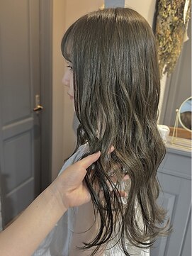 ブリーチ無しオリーブカラー