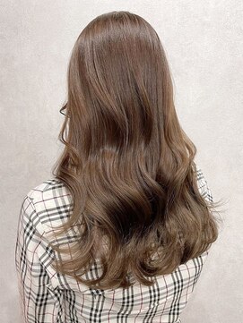 エイム(AiM) ロング ブリーチなしダブルカラー ベージュ 透明感カラー 20代