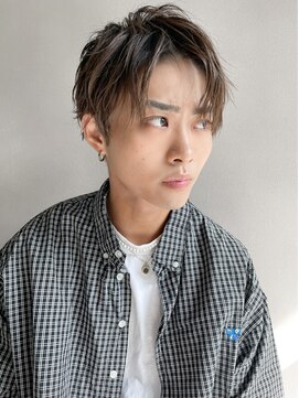 リヤン 表参道(lyann) ブルーブラック刈り上げセンターパートフェザーパーマa