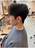 MEN’S HAIR/サーフカール/刈り上げセンターパート/佐久間玲於