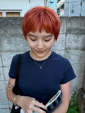 フェンヘアーアイス 中目黒(Fen.hair ici) 20代30代ブリーチカラー×チェリーレッド×小顔ショート