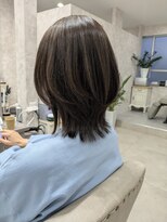 ガーデン バイ イル(GARDEN by illu Co.Ltd)&nbsp;大人可愛くなれるミディアムレイヤー【谷町九丁目】