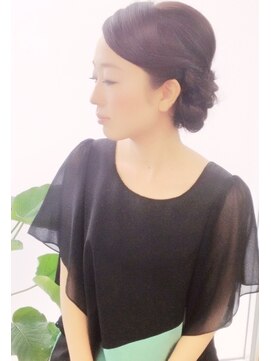 ボイス(Voice) ☆絵画のような女性美☆