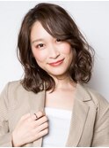 小顔見せカールが大人かわいい♪クラシカルゆるふわミディ