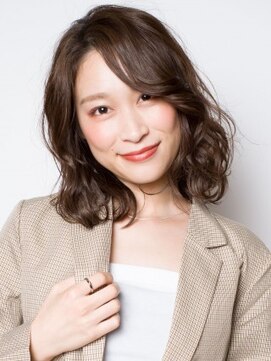 クアトログランシュ 水戸店(QUATRO×GranCieux) 小顔見せカールが大人かわいい♪クラシカルゆるふわミディ