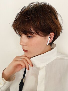 フィルムス 新宿(FILMS) 斜めバング/グレージュカラー/デザインカラー/シルキーベージュ