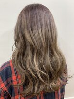 ティンク 横浜(Tink)&nbsp;グラデーション×ベージュ/Tink横浜　小林あかり