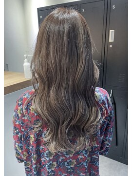 サロンドミルク 新百合ヶ丘店(salon de MiLK) 細め筋感の脱白髪染めハイライト［新百合ヶ丘］