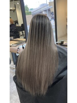 ラフ 難波店(LAFF) #黒髪#ボブルフ#ネビージュ#小顔#ワンレン