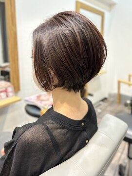 ゼン ネオ(Zen Neo) ルビーベージュな暖色系ふんわりボブ