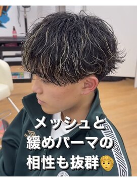 ビカム 名駅(become) 【緩め波巻きパーマ×ハイライト】メンズ金メッシュ名古屋名駅栄