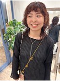 [高塚]ウルフレイヤーパーマ ウェーブミディアム レッドブラウン