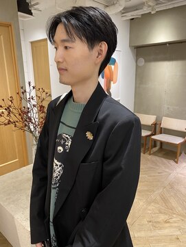 ローレン(LOREN) ベリーショート/ダークアッシュ/ニュアンスパーマ/韓国マッシュ