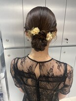 【新宿駅/新宿三丁目/ヘアセット/シニヨン/結婚式ヘア】