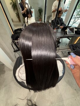 ロンドエニカ 大宮(Lond enika) イメチェン外ハネボブ美髪ワイドバングレイヤーショート/大宮