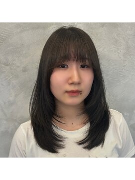 ニコ シモノセキ(NIKO Shimonoseki) レイヤー/重めワンカール/レイヤー初心者さん必見!!