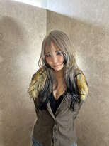 キイ ギンザ(k.e.y GINZA)&nbsp;複雑履歴からホワイトシルバーに