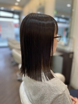 タヤ 本八幡店(TAYA) 長めぱつっとボブ