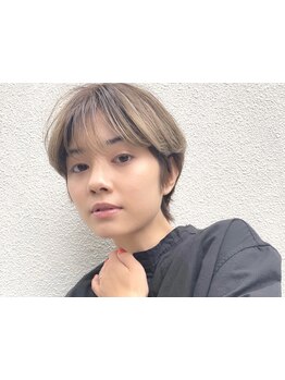 ただ隠すだけじゃない！《APPiiS》のグレイカラーでお洒落を楽しみながら気になるポイントをカバーできる◎