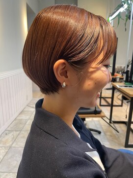 リディー(Lidee) コンパクトな耳掛けショート