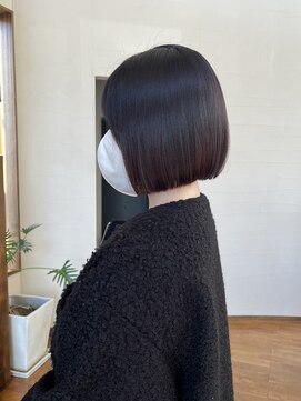 モリグリーン(MORI GREEN) ラインボブ/大人ガーリー/似合わせカット