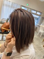 アスラン(ASLAN)&nbsp;【aslan】沖縄ロブ/コントラストハイライト/ミルクティカラー