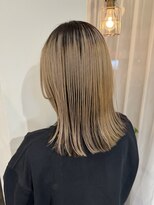 ロマーノ(ROMANO)&nbsp;【ROMANO】プレイイングカラー×ぱつっとミディアム