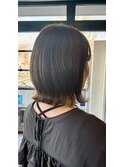 20代30代におすすめ小顔見せくびれレイヤー外はねボブディ