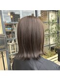 切りっぱなし外はねスタイル