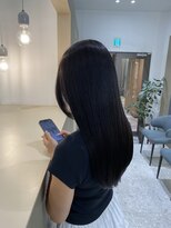 シュヴーブリヤン(cheveux brillants)&nbsp;「再現性100%の艶髪」くせや広がりのお悩み・ストレートロング