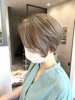 エクラヘアー(ECLA'T hair) SHORT 白髪ぼかし