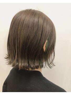 ネオリーブ シュシュ 神保町店(Neolive susu) 外ハネボブ