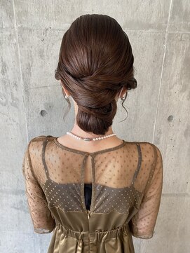 エイミー 伏見店(aemii) タイトな、シニオン