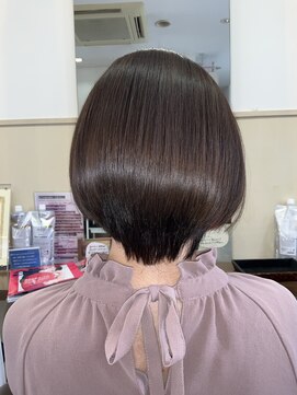 コアフィールフィス(COIFFURE fils) 新規お得クーポンあり【見附 今町】インナー ボブ スタイル
