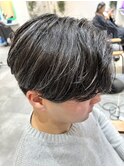 シルバー系ハイライト　SEED 横浜駅