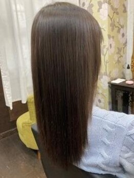 テテクルー(tete et clou)の写真/真っ直ぐすぎないデザイン性の高いストレート♪クセの悩みを忘れさせるスタイルで理想を叶えます☆