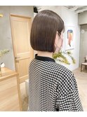 ミルクティーベージュぷつっとボブケアブリーチ 梅田